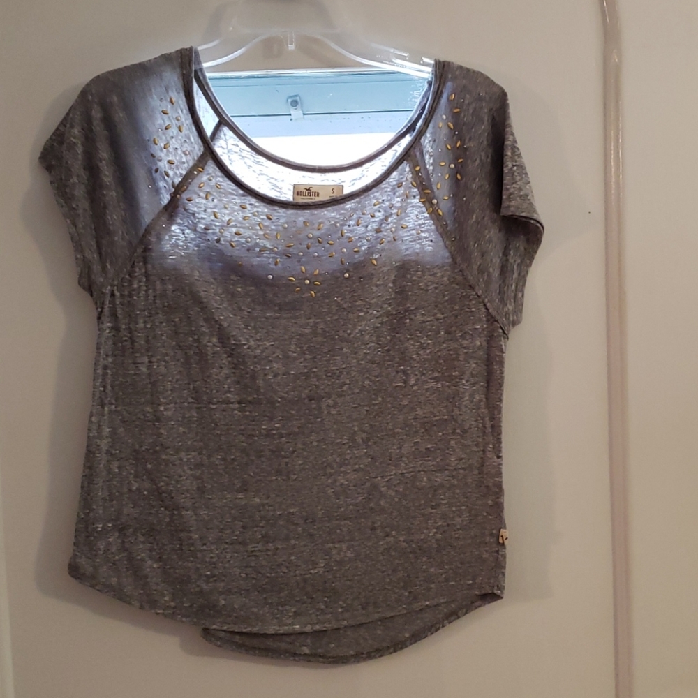 3/$15 Grey top with gold and pearl detail